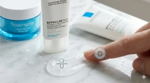 A graphic icon representing non-comedogenic skincare products that won't cause breakouts or clogged pores.